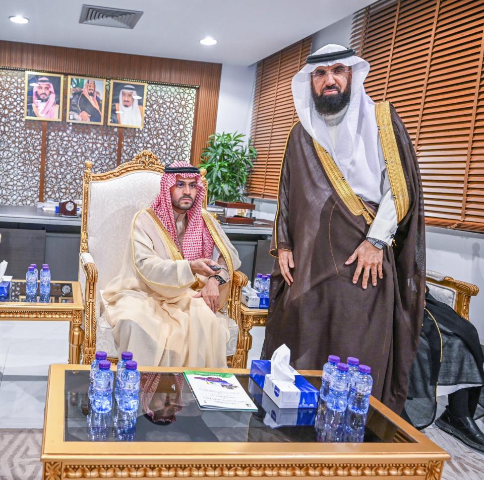 نائب أمير حائل يدشن البرنامج العلمي والإفتائي بالمنطقة