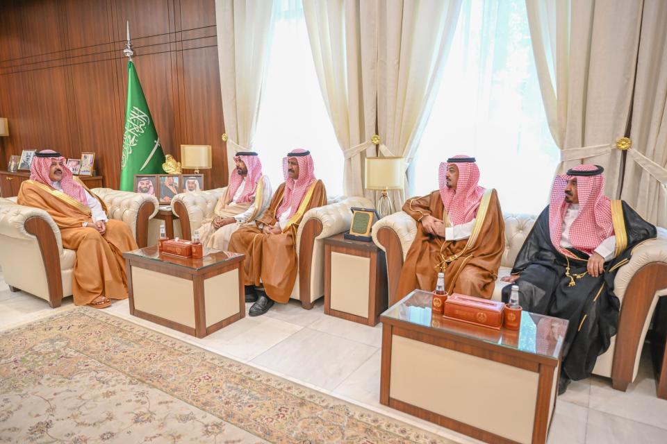 أمير منطقة حائل يستقبل محافظي المحافظات بالمنطقة