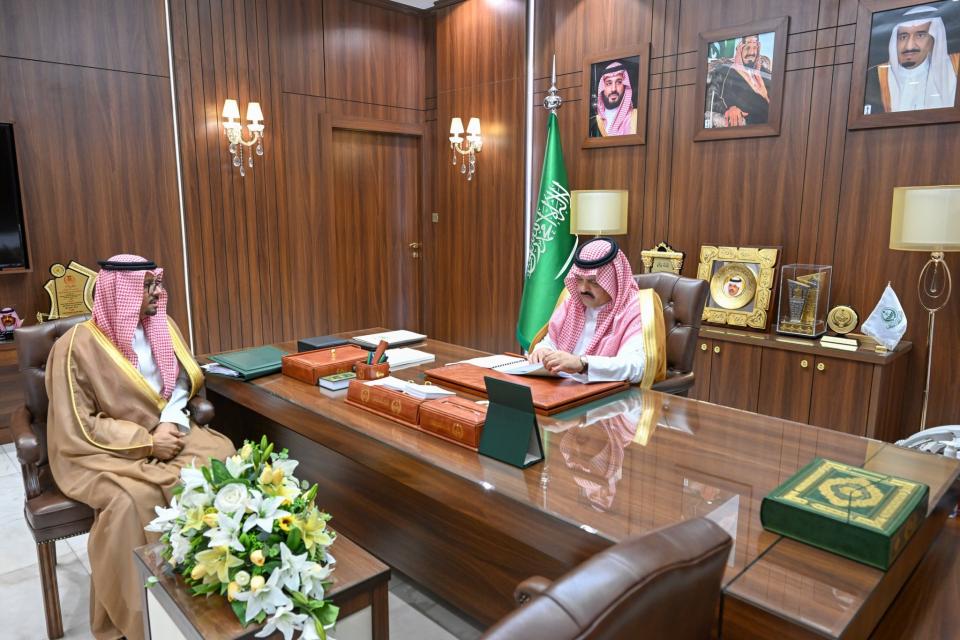 أمير حائل يستقبل الرئيس التنفيذي لهيئة تطوير المنطقة