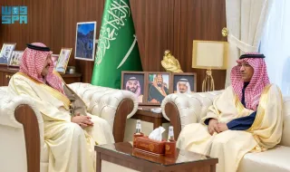 أمير منطقة حائل يستقبل وزير التعليم