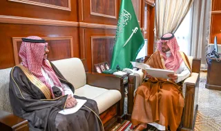 نائب أمير منطقة حائل يستقبل مدير فرع بنك التنمية الاجتماعية بالمنطقة