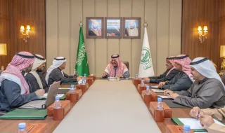 الأمير عبدالعزيز بن سعد يطلع على مستقبل الاستثمار السياحي في منازل حاتم الطائي