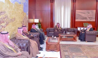 سمو أمير حائل يستقبل رئيس الغرفة التجارية الصناعية بالمنطقة
