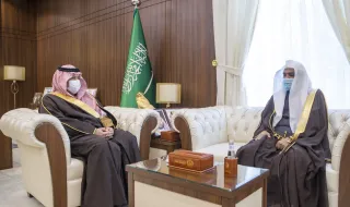 سمو أمير حائل يستقبل رئيس المحكمة العامة المساعد بالمنطقة