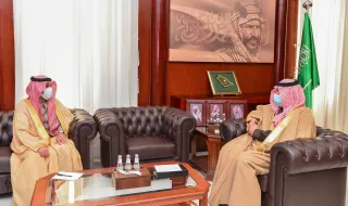 سمو أمير حائل يستقبل مدير فرع هيئة التراث بالمنطقة