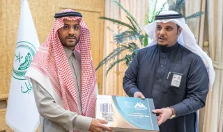 سمو نائب أمير منطقة حائل يلتقي أمين المنطقة وعدداً من قيادات الأمانة