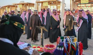 نائب أمير منطقة حائل يزور مقر مهرجان " درب زبيدة " بمدينة فيد التاريخية