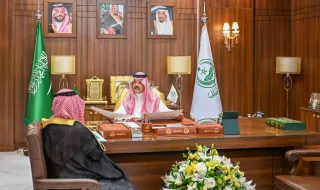 الأمير عبدالعزيز بن سعد يستقبل رئيس مجلس هيئة تطوير منطقة حائل