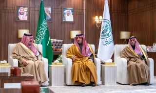 الأمير عبدالعزيز بن سعود يصل حائل ويطلع على عدد من المشروعات التنموية في المنطقة