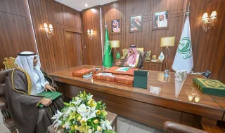 الأمير عبد العزيز بن سعد يستقبل مدير الإدارة العامة للأحوال المدنية بحائل