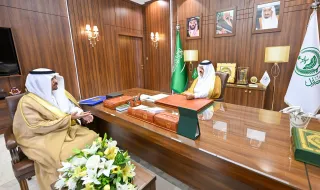 الأمير عبدالعزيز بن سعد يستقبل رئيس جامعة حائل