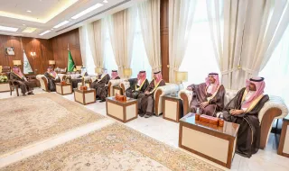 أمير منطقة حائل يستقبل وزير النقل والخدمات اللوجستية