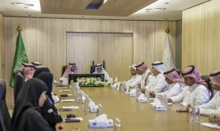 نائب أمير حائل يزور المركز الوطني لتنمية الغطاء النباتي ومكافحة التصحر