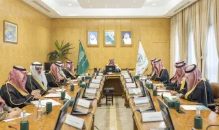 أمير حائل يرأس الاجتماع التحضيري الثالث للخطة الخمسية للقطاعات الحكومية بالمنطقة