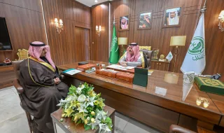 الأمير عبدالعزيز بن سعد يستقبل أمين منطقة حائل